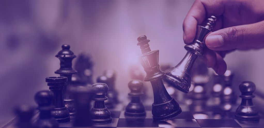 لماذا التفكير الاستراتيجي هو مهارة قيادية أساسية
