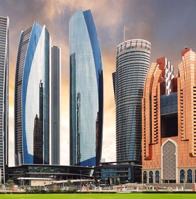 دورات تدريبية في أبوظبي، الإمارات